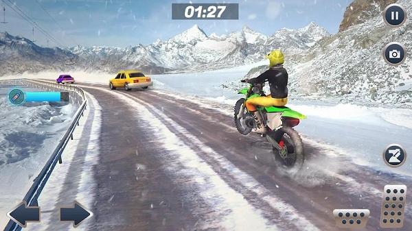 山地自行车雪地摩托赛最新版(Mountain Bike Snow Moto Racing)下载,山地自行车雪地摩托赛,竞速游戏,赛车游戏
